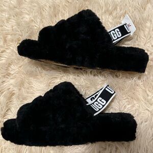 UGG Platform Slippers (Size 9)